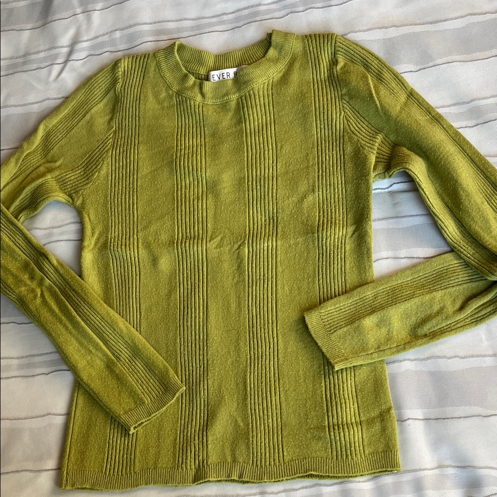 Everlane Green Women's Sweater